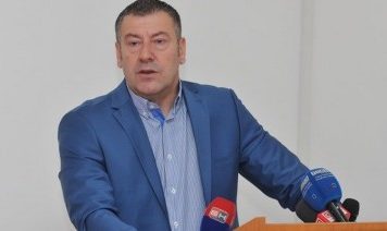 ИСТОЧНИ СТАРИ ГРАД- Захваљујући начелнику општине, Петричевићи добили нову кућу