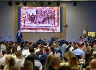 ПРИКУПЉЕНО 130.000 КМ ЗА КУПОВИНУ КУЋЕ ПОРОДИЦИ ДАНОЈЛИЋ