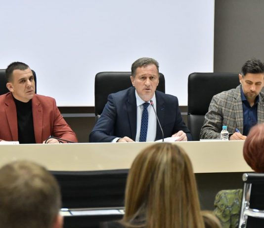 УСВОЈЕНА ОДЛУКА О КУПОВИНИ ВАТРОГАСНОГ ДОМА