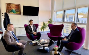 ЋОСИЋ И РАЧИЋ О АКТИВНИЈЕМ УКЉУЧИВАЊУ ПРИВРЕДНИКА У ДОНОШЕЊЕ ОДЛУКА