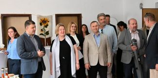 ЋОСИЋ: ЗАДОВОЉСТВО КАД ПРОЈЕКТИ ДОНОСЕ КОНКРЕТНУ КОРИСТ ГРАЂАНИМА